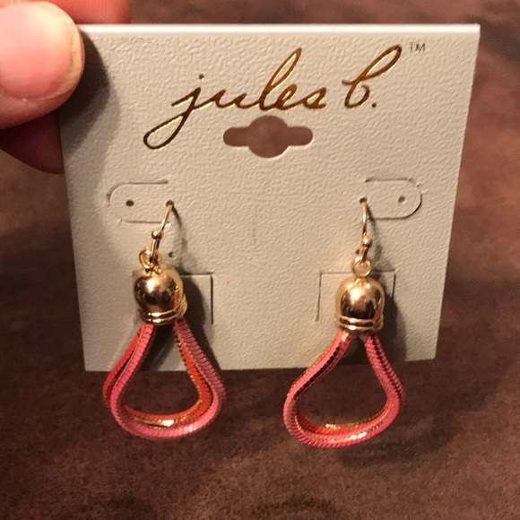 ‼️Bundle & Save‼️ JULES B Earrings NWT - Picture 3 of 3
